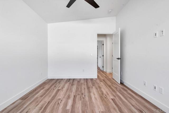 229 Yacon Street, Vista CA: https://media.crmls.org/mediaz/1438fcad-32f3-421e-88eb-c5fc9946ee1d.jpg