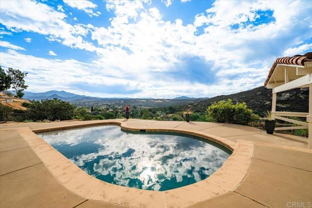 Detail Gallery Image 32 of 41 For 24513 Tesoro, Ramona,  CA 92065 - 4 Beds | 2/1 Baths