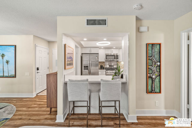 1680 S Andee Drive, Palm Springs CA: https://media.crmls.org/mediaz/143a7ed8-04a3-43bc-85c2-73916b6e98ca.jpg