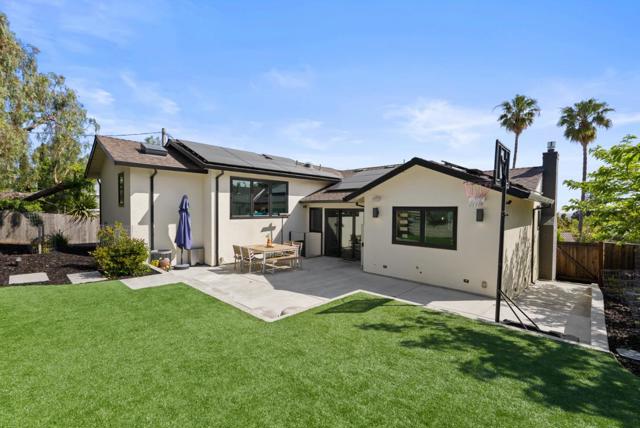 322 Elm Street, San Carlos CA: https://media.crmls.org/mediaz/143aae5c-db9e-4385-8422-55e66f7e064f.jpg