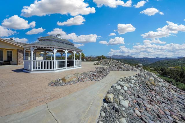 Detail Gallery Image 28 of 75 For 2630 Bristlewood Ct, Ramona,  CA 92065 - 5 Beds | 3/1 Baths