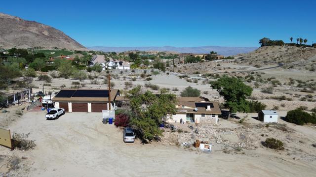 71600 Painted Canyon Road, Palm Desert CA: https://media.crmls.org/mediaz/143dda50-bf89-4246-a022-aeef1aef4155.jpg