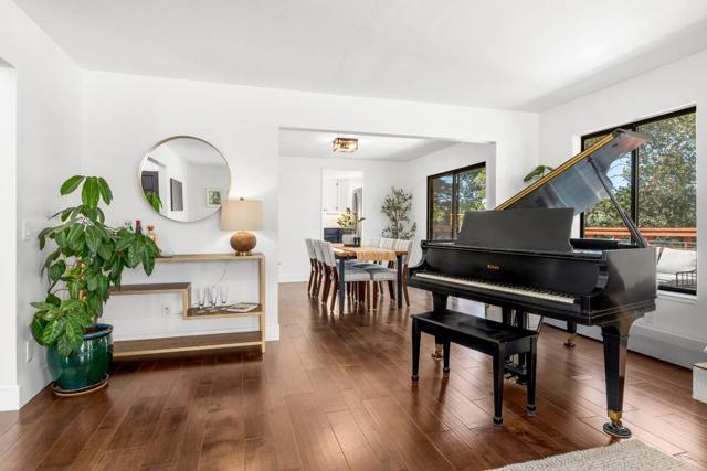 3357 Chardonnay Road, Soquel CA: https://media.crmls.org/mediaz/143ddad9-edda-4a00-97e0-b4baaca3a14f.jpg
