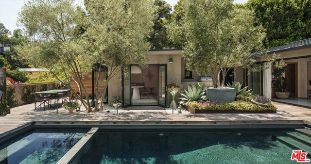 8466 Brier Drive, Los Angeles CA: https://media.crmls.org/mediaz/143df4d5-f51d-4ddc-83c1-58d680ef0c90.jpg