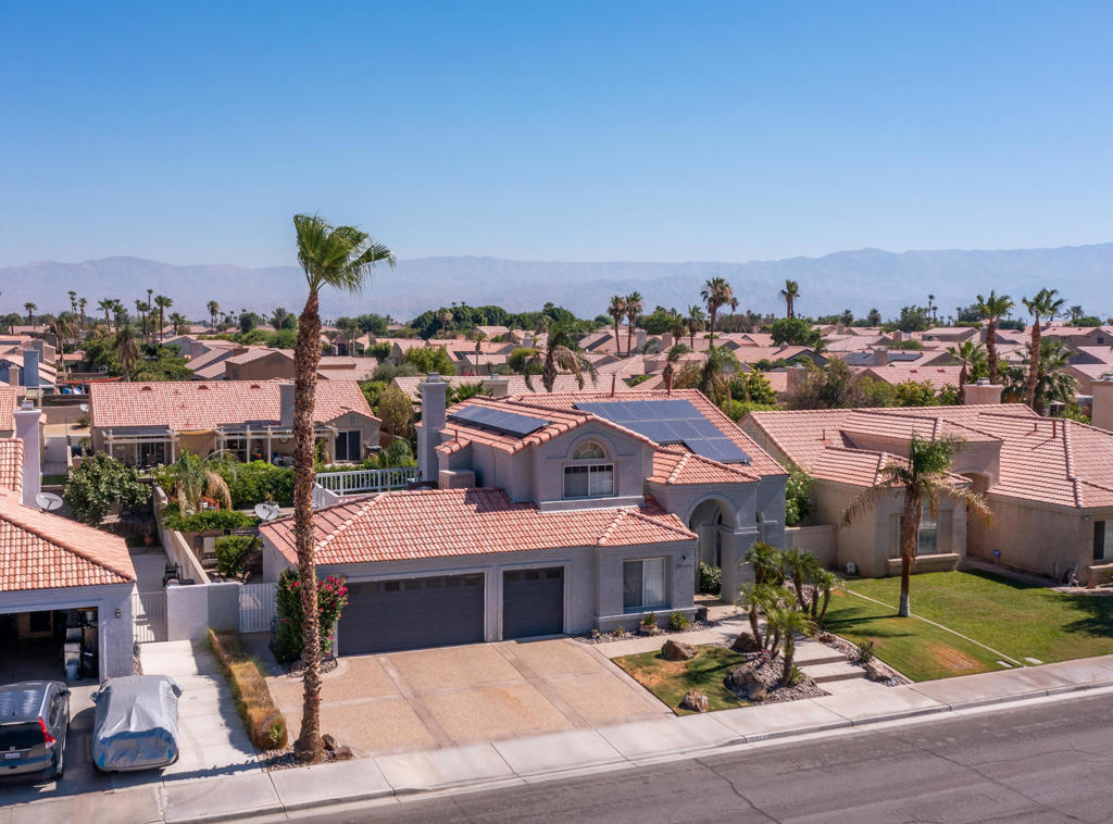 79290 Desert Wind Court