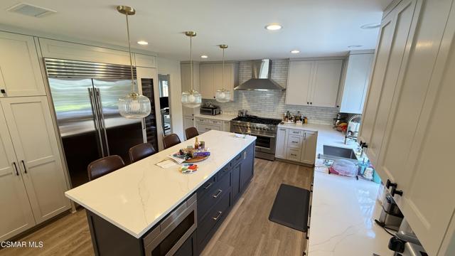1584 Covington Avenue, Westlake Village CA: https://media.crmls.org/mediaz/143edfa9-fee4-49b4-9511-cf5a50725d09.jpg