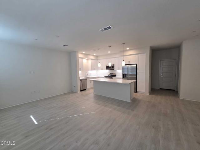 Detail Gallery Image 20 of 59 For 711 Winchester Dr, Oxnard,  CA 93036 - 3 Beds | 3/1 Baths