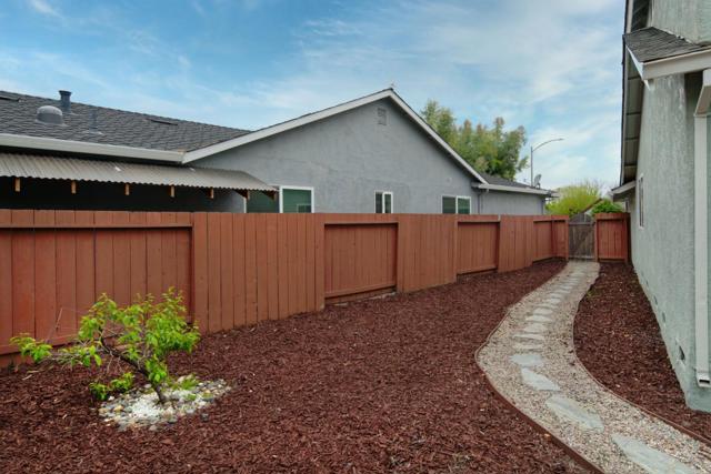 523 Bluefield Court, San Jose CA: https://media.crmls.org/mediaz/14402ff9-cee2-4e92-9001-1837bcff5d6c.jpg