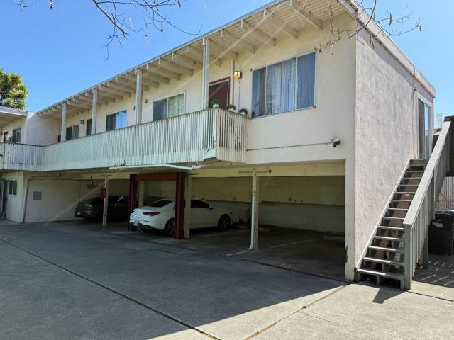 1879 Woodland Avenue, East Palo Alto CA: https://media.crmls.org/mediaz/1440dd20-b848-4041-b08f-12e214958ad1.jpg