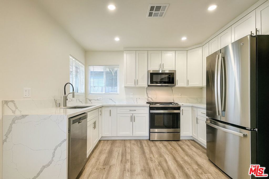 1/2 Whitsett Avenue