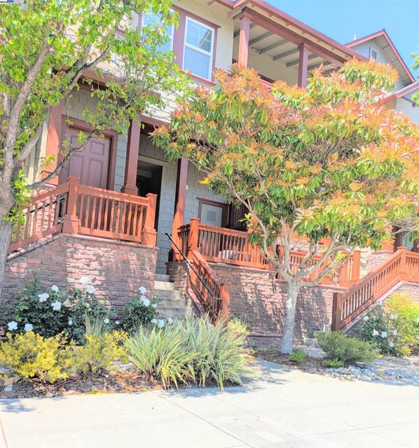 1948 Railroad Ave, Livermore CA: https://media.crmls.org/mediaz/1442d968-edda-4eb1-b416-738f60026d76.jpg