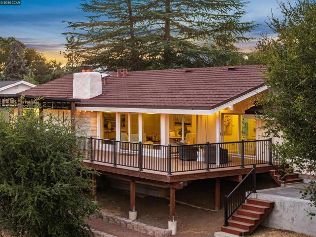 3803 Quail Ridge Road, Lafayette CA: https://media.crmls.org/mediaz/14431539-9993-4204-8a1e-e8fc8e4e2ced.jpg