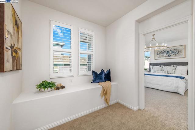 4338 Healdsburg Way, Dublin CA: https://media.crmls.org/mediaz/14435d57-e8f5-40f0-939a-170dee12e88c.jpg