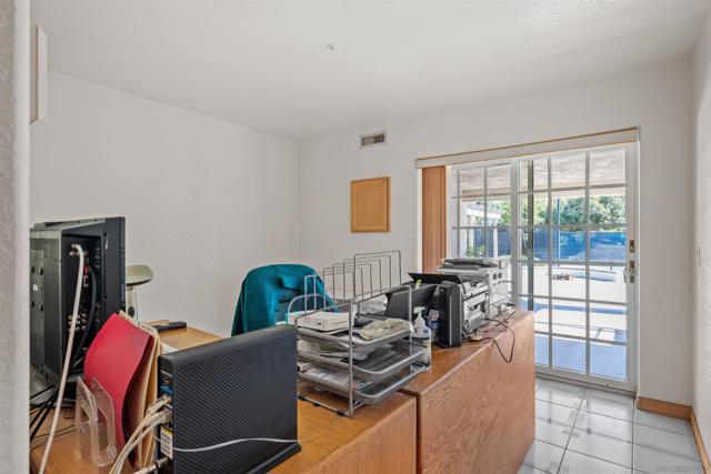 11429 Sir Francis Drake, La Mesa CA: https://media.crmls.org/mediaz/1444967b-489b-4af4-8507-f0c87184793e.jpg