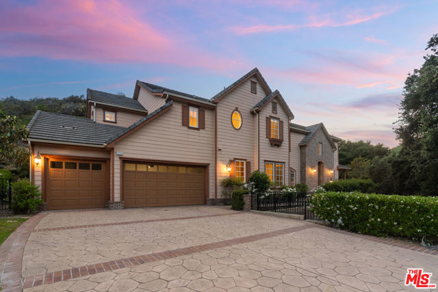 1772 Tamarack Street, Westlake Village CA: https://media.crmls.org/mediaz/14454995-b015-490b-ac38-b732e6ba5317.jpg