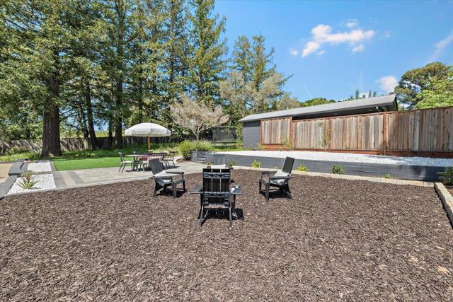 789 Canada Road, Woodside CA: https://media.crmls.org/mediaz/144627a1-82b9-4ed7-9749-89a6d6f36528.jpg