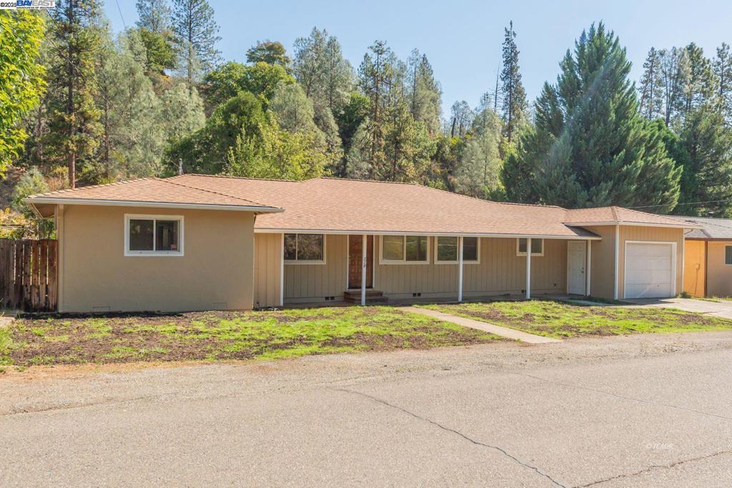 310 Barbara Ave.