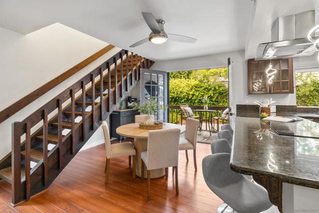 2362 Altisma Way, Carlsbad CA: https://media.crmls.org/mediaz/144661bd-84c6-4794-8864-f860a213d55e.jpg
