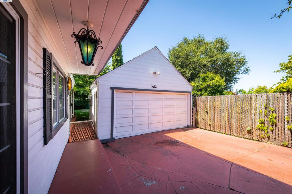 MLS #41095890 img 40