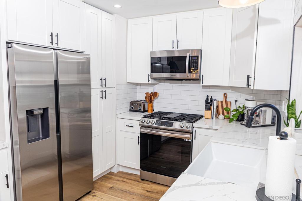 MLS #250043033SD image #9