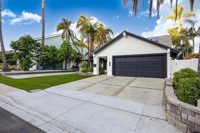 7232 Margerum Ave, San Diego CA: https://media.crmls.org/mediaz/1447f325-6be6-4fcf-a233-39a6205ff727.jpg