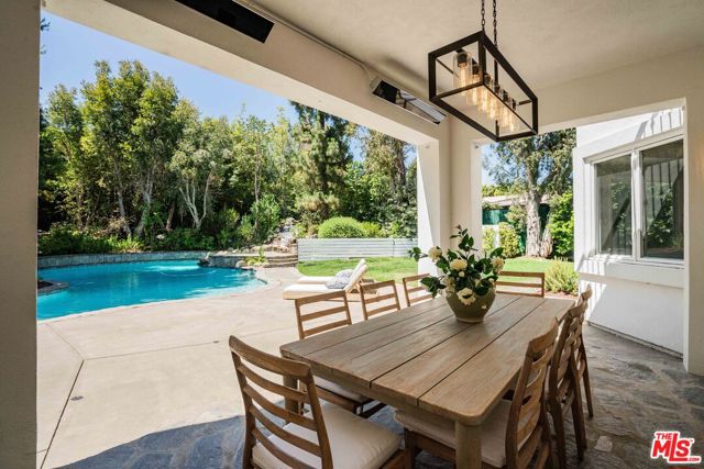 11797 CHAPARAL Street, Los Angeles CA: https://media.crmls.org/mediaz/144884d0-e468-4e80-a305-fece615dfa33.jpg