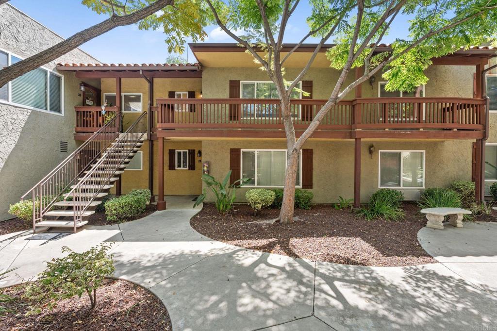 1000 Estes Street #22