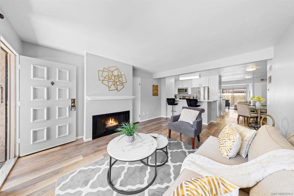 9130 Gramercy - photo 8