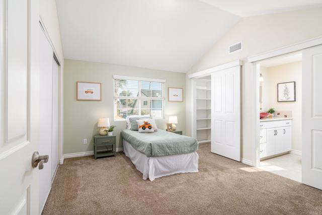 Image 35 of 45 For 1822 Burroughs St