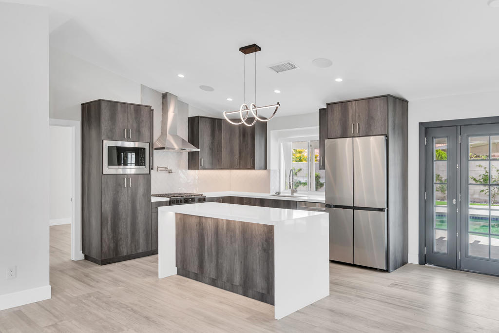 MLS #219137560DA image #4