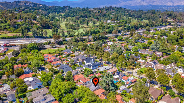 110 Glen Summer Road, Pasadena CA: https://media.crmls.org/mediaz/144a3de1-252d-4ef2-ae6c-9615e1aefaa9.jpg
