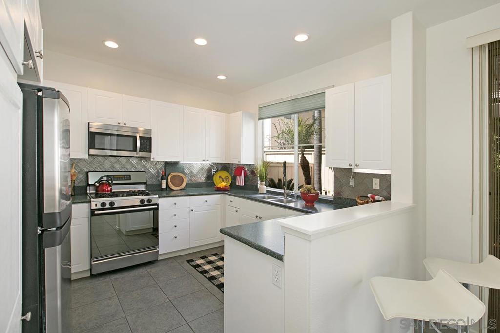 3081 Canyon - photo 7