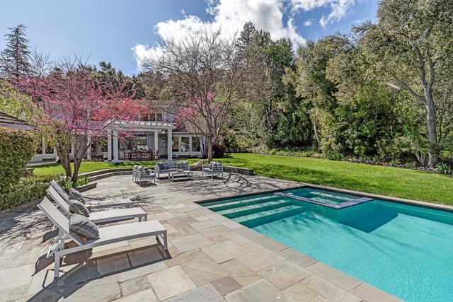 25600 Willow Pond Lane, Los Altos Hills CA: https://media.crmls.org/mediaz/144b3c26-59a7-47d2-ae22-f98219ad1a7a.jpg