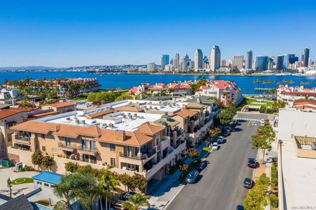 120 C Ave, Coronado CA: https://media.crmls.org/mediaz/144bab53-6bec-467e-b157-613e6b1d87fd.jpg
