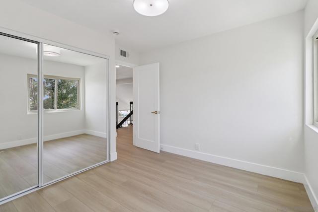 12880 War Horse St, San Diego CA: https://media.crmls.org/mediaz/144e4101-0def-4946-bb99-d1cf2edcc420.jpg