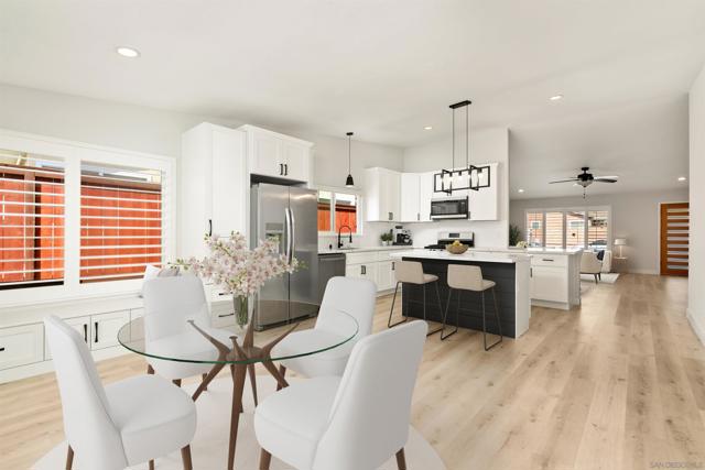 11184 Calle Dario, San Diego CA: https://media.crmls.org/mediaz/144f5839-7c50-48e1-9704-ad5d52a235a7.jpg