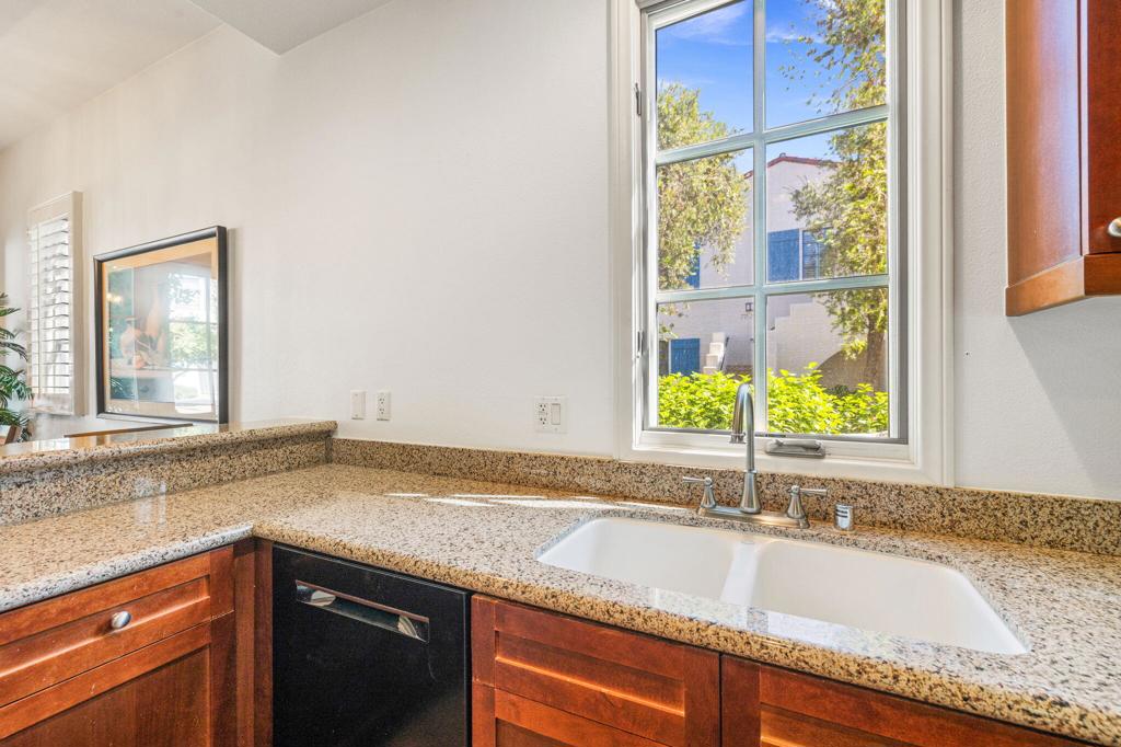 MLS #219135435DA image #15