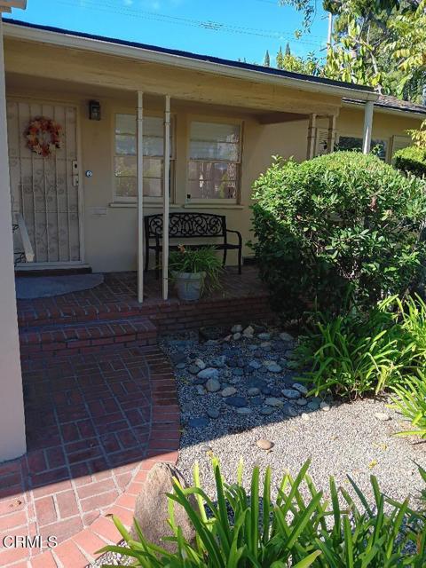 Detail Gallery Image 2 of 22 For 2345 El Sol Ave, Altadena,  CA 91001 - 3 Beds | 1 Baths