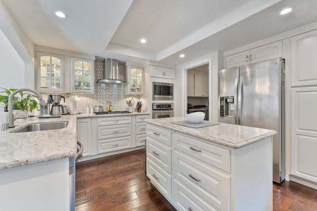 960 Oak Park Drive, Morgan Hill CA: https://media.crmls.org/mediaz/14523ea4-0b06-436a-943f-a0a9d4974712.jpg