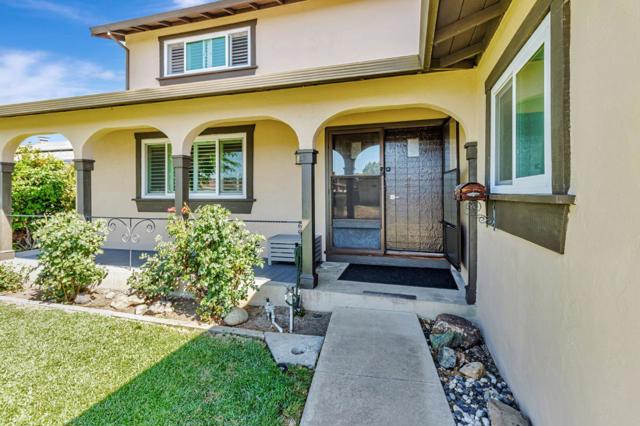 1707 Rocky Mountain Avenue, Milpitas CA: https://media.crmls.org/mediaz/14534b2c-fba3-4d40-8d91-308937148aeb.jpg