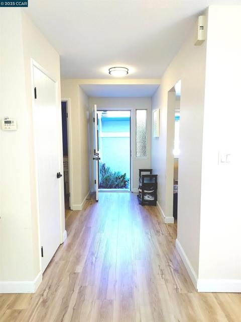 1936 Nero Ct, Walnut Creek CA: https://media.crmls.org/mediaz/14535172-9145-4a6f-88c3-b1dda722349f.jpg