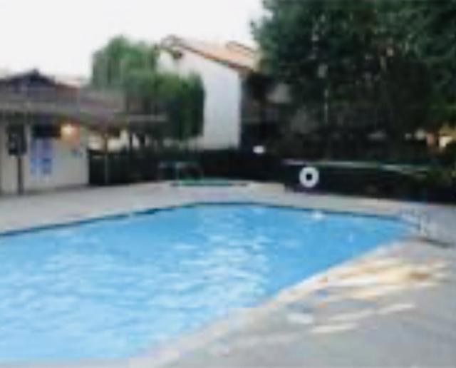 730 Williamsburg Way, Gilroy CA: https://media.crmls.org/mediaz/145592f3-9bb0-47c6-a99f-8c18ab40d3dd.jpg