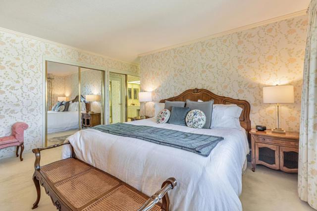 59 Skyline Crest Dr, Monterey CA: https://media.crmls.org/mediaz/1455e57e-4c4b-4952-a967-2ab8e16f8307.jpg