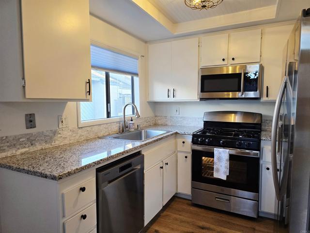 Detail Gallery Image 19 of 62 For 2135 E Valley Pkwy #7,  Escondido,  CA 92027 - 1 Beds | 1 Baths