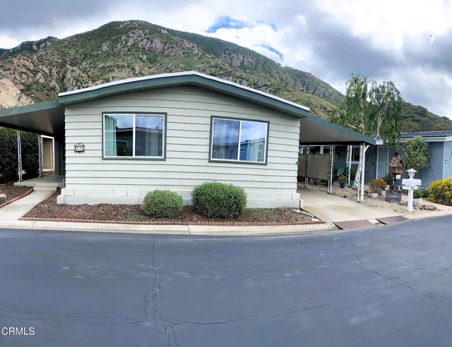 16 Isabel Avenue, Camarillo CA: https://media.crmls.org/mediaz/14567ba3-04e3-4e95-9a7f-3f14465e65f5.jpg