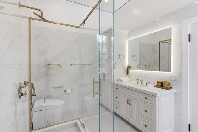 85 Fagan Drive, Hillsborough CA: https://media.crmls.org/mediaz/1456855a-75ed-450e-bd9c-d42bed02598e.jpg