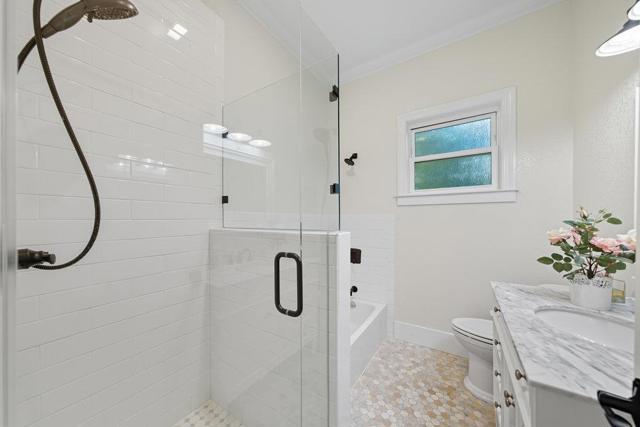 320 N Ellsworth Avenue, San Mateo CA: https://media.crmls.org/mediaz/1456c776-918e-4058-b00e-e8ff0044752b.jpg