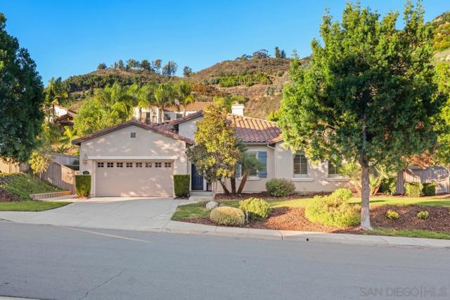 2690 Ponderosa Ct, Escondido CA: https://media.crmls.org/mediaz/1456ff89-9f35-45c2-8bf7-dfb3c801af0d.jpg