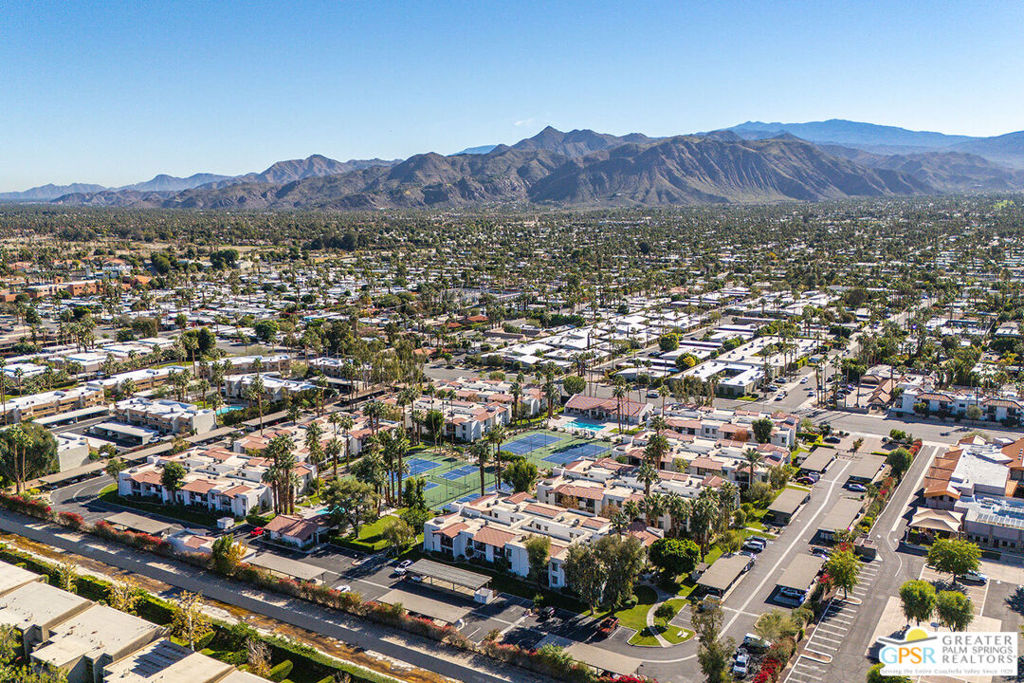 1050 E Ramon Road #84