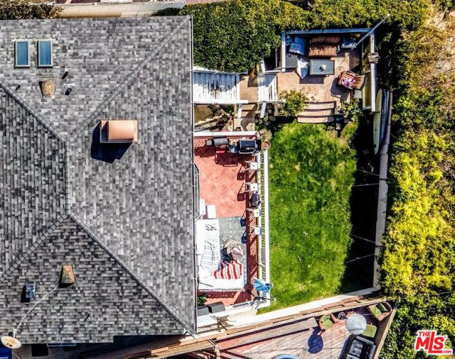 7009 RINDGE Avenue, Playa del Rey CA: https://media.crmls.org/mediaz/1457c750-ce1f-4c22-85bb-f29ba504edd2.jpg